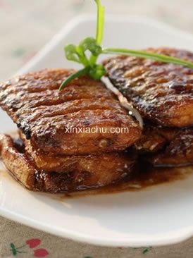 �������~������