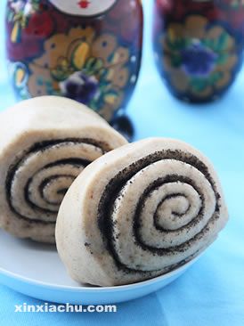 全麥黑芝麻卷的做法