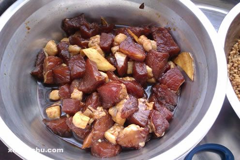 �����r����