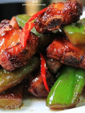 涼瓜醬燜排骨的做法