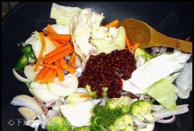 韓式炒魷魚(yú)