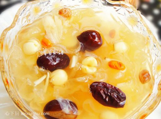 �t���y��ɏ�Ӝ�