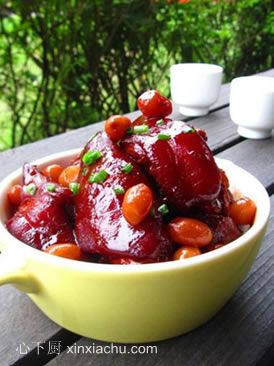 家常菜腐香花生豬蹄的做法