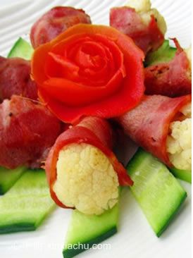 家常菜 蒜片培根花菜卷的做法