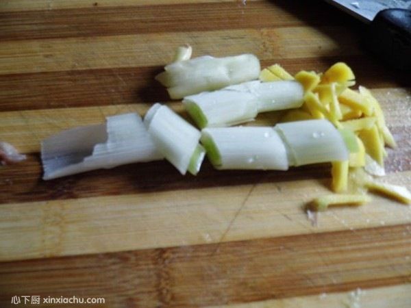 蘇式紅燒肉的家常做法第3步圖片步驟 m.xalove.com.cn