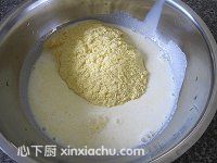 玉米面小煎餅的家常做法第3步圖片步驟 m.xalove.com.cn