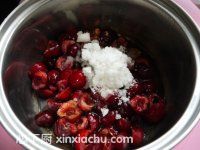 傳統(tǒng)櫻桃派的家常做法第5步圖片步驟 m.xalove.com.cn