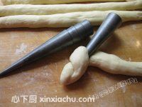 螺旋奶油面包的家常做法第7步圖片步驟 m.xalove.com.cn