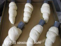 螺旋奶油面包的家常做法第8步圖片步驟 m.xalove.com.cn