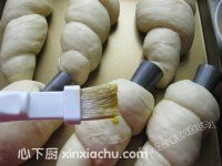 螺旋奶油面包的家常做法第9步圖片步驟 m.xalove.com.cn