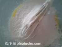 果醬卷的家常做法第3步圖片步驟 m.xalove.com.cn