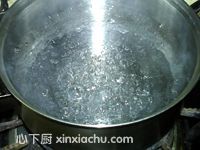 ���̺ڛ��۵ļҳ�������4���DƬ���E m.xalove.com.cn