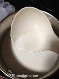 自制酸奶的家常做法第3步圖片步驟 m.xalove.com.cn