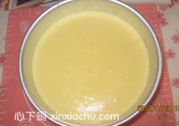 戚風(fēng)蛋糕的家常做法第13步圖片步驟 m.xalove.com.cn