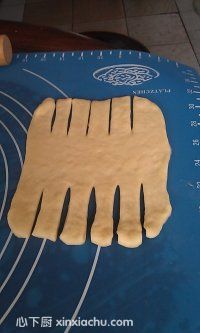 馬蘇里拉奶酪包的家常做法第10步圖片步驟 m.xalove.com.cn