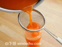 胡蘿卜汁的家常做法第7步圖片步驟 m.xalove.com.cn