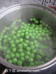 �𶹜��ļҳ�������4���DƬ���E m.xalove.com.cn