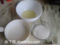 椰蓉蛋白花的家常做法第1步圖片步驟 m.xalove.com.cn