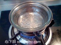 慕斯蛋糕的家常做法第2步圖片步驟 m.xalove.com.cn