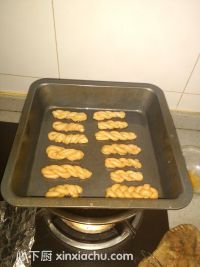 花生麻花酥的家常做法第13步圖片步驟 m.xalove.com.cn