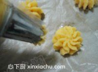 丹麥曲奇的家常做法第7步圖片步驟 m.xalove.com.cn