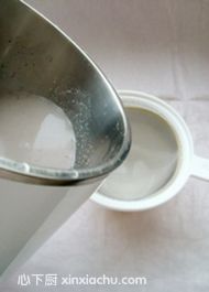 黑豆糯米豆?jié){的家常做法第8步圖片步驟 m.xalove.com.cn