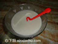 營養(yǎng)豆?jié){的家常做法第8步圖片步驟 m.xalove.com.cn