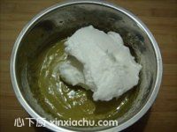 抹茶戚風(fēng)蛋糕的家常做法第10步圖片步驟 m.xalove.com.cn