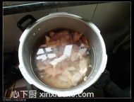 �ڶ��t���u���ļҳ�������4���DƬ���E m.xalove.com.cn