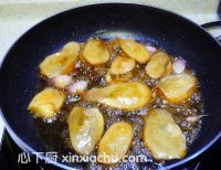 釀鮑菇盒子的家常做法第17步圖片步驟 m.xalove.com.cn