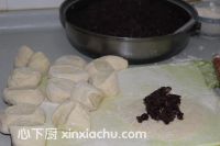 豆沙餡發(fā)面餅的家常做法第7步圖片步驟 m.xalove.com.cn