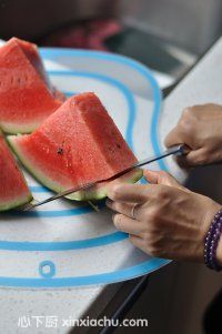 西瓜汁的家常做法第2步圖片步驟 m.xalove.com.cn