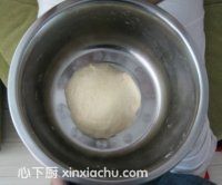 中種冷藏發(fā)酵-蜂蜜小面包的家常做法第1步圖片步驟 m.xalove.com.cn