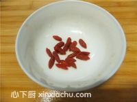 枸杞拌山藥的家常做法第5步圖片步驟 m.xalove.com.cn