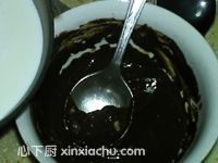 ţ�̺ڛ��۵ļҳ�������5���DƬ���E m.xalove.com.cn