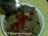 ţ�̺ڛ��۵ļҳ�������12���DƬ���E m.xalove.com.cn