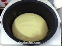 電飯煲版奶香蛋糕的家常做法第11步圖片步驟 m.xalove.com.cn