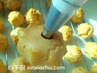 奶油泡芙的家常做法第9步圖片步驟 m.xalove.com.cn