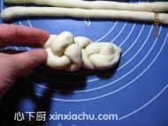 卷花面包的家常做法第5步圖片步驟 m.xalove.com.cn