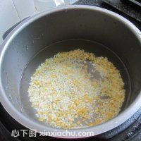 玉米冰淇淋的家常做法第2步圖片步驟 m.xalove.com.cn