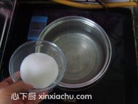 水晶芒果果凍的家常做法第3步圖片步驟 m.xalove.com.cn