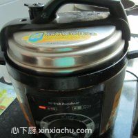 �t�������ļҳ�������4���DƬ���E m.xalove.com.cn