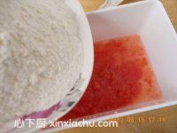 西紅柿芝麻白糖餅的家常做法第5步圖片步驟 m.xalove.com.cn