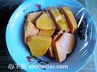 �Ϲ��y��¶�ļҳ�������6���DƬ���E m.xalove.com.cn