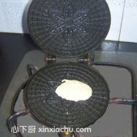 香酥蛋卷的家常做法第4步圖片步驟 m.xalove.com.cn