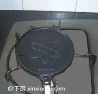 香酥蛋卷的家常做法第8步圖片步驟 m.xalove.com.cn