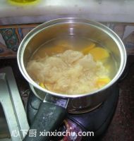紅薯銀耳糖水的家常做法第5步圖片步驟 m.xalove.com.cn