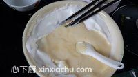 芝麻戚風蛋糕的家常做法第9步圖片步驟 m.xalove.com.cn