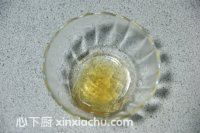 芒果慕斯隨心杯的家常做法第4步圖片步驟 m.xalove.com.cn