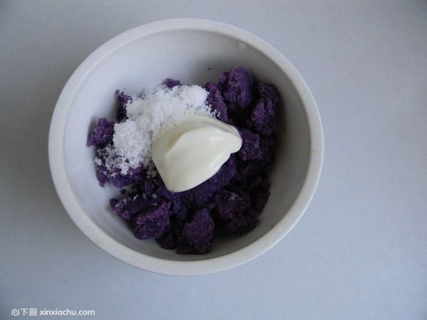 沙拉紫薯酥的家常做法第2步圖片步驟 m.xalove.com.cn